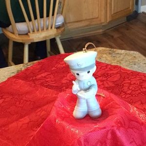 Precious Moments Figurine